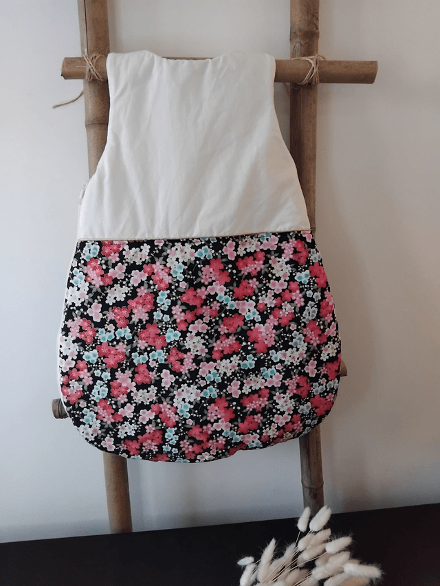 Gigoteuse FLEURS DE CERISIER 0/6 mois personnalisable