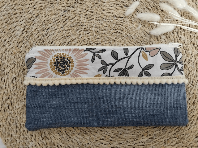 Trousse Upcyclée FLEUR