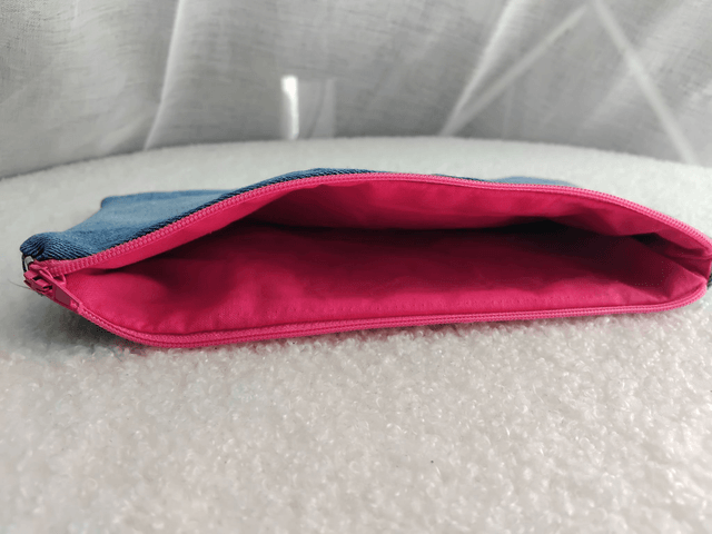 Trousse upcyclée BOUTONS ROSE
