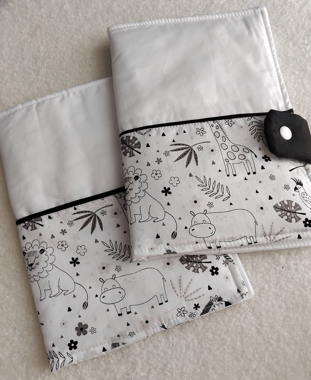 Housse pour carnet de santé SAVANE B&W personnalisable
