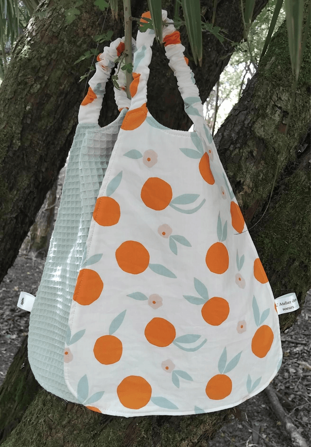 Bavoir à motif